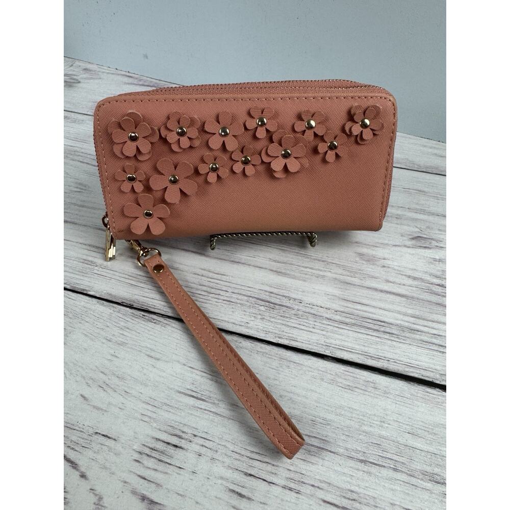 Under One Sky Coral Wallet Dual Zipper Wrist Strap Flower design Studs EUC